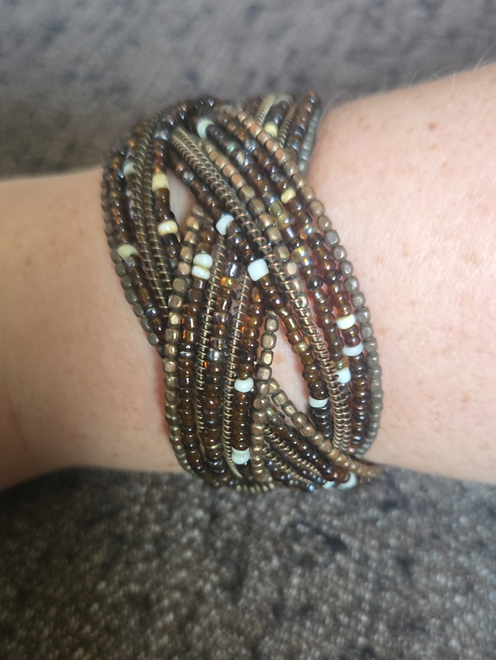 Vintage Y2k Braided Brown Seed Beaded Flexible Cuff Bracelet 💫